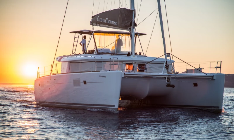 Kollective - Web Design for a Santorini Catamaran Cruise Operator