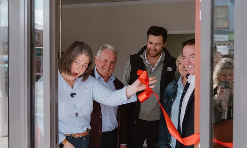 Stitch PR & Communications - Function to Flow Chiropractic: a new practice, introduced to its region