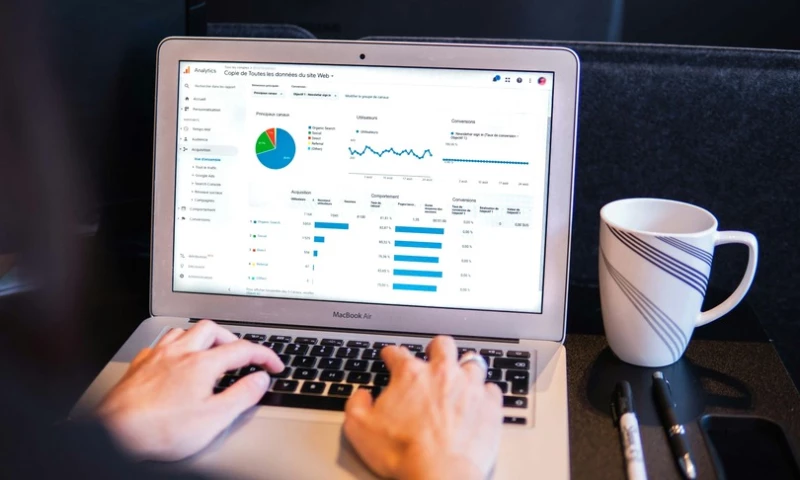 ENGINE Analytics - Automated Paid Media Reporting Dashboard