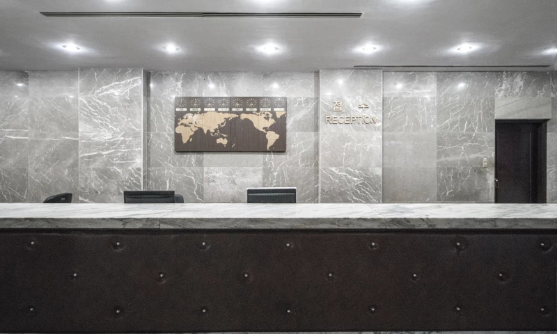 Containers on AWS, Italian- Style