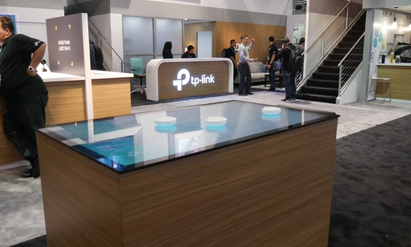 SpinTouch - TP-Link, Deco Wi-Fi Interactive Touch Table Experience