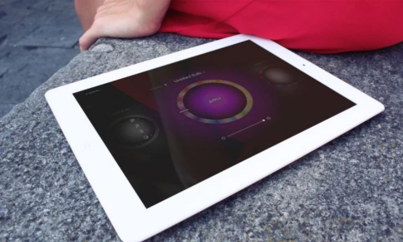 Light Bulb App using Bluetooth® Smart Technology