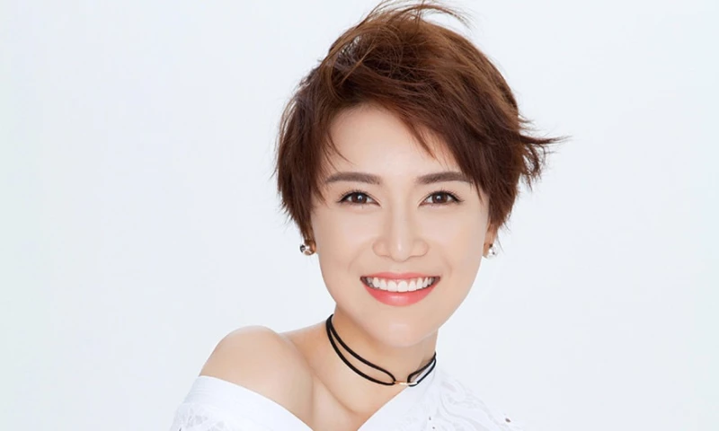 MOPA - Celebrities OUYANG Jia (Ola)