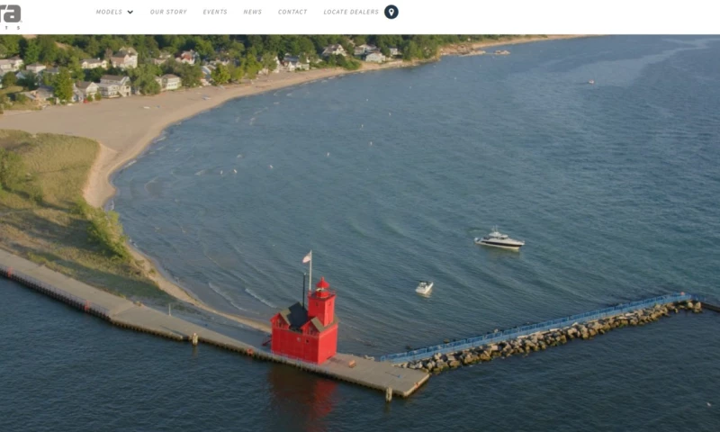 Technology Castle - Tiara Yachts