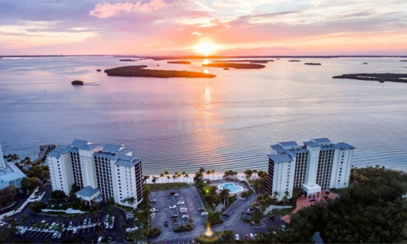 Titan Growth - Resort Harbour