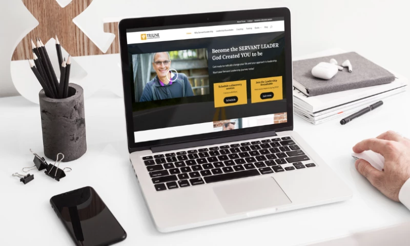 712 Creative - Brand messaging and website redesign for Leadership Coach