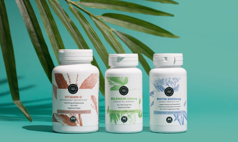 Cansu Dagbagli Ferreira - Vitality Cycles - Supplement Branding