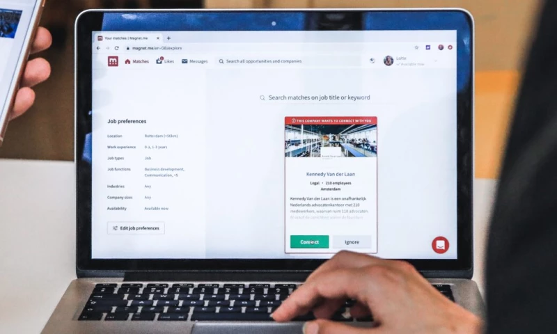 Software development and cloud migration for a digital marketplace