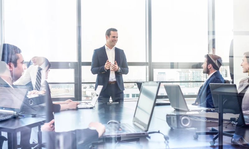 Crowd - New Websites for Global Analysts