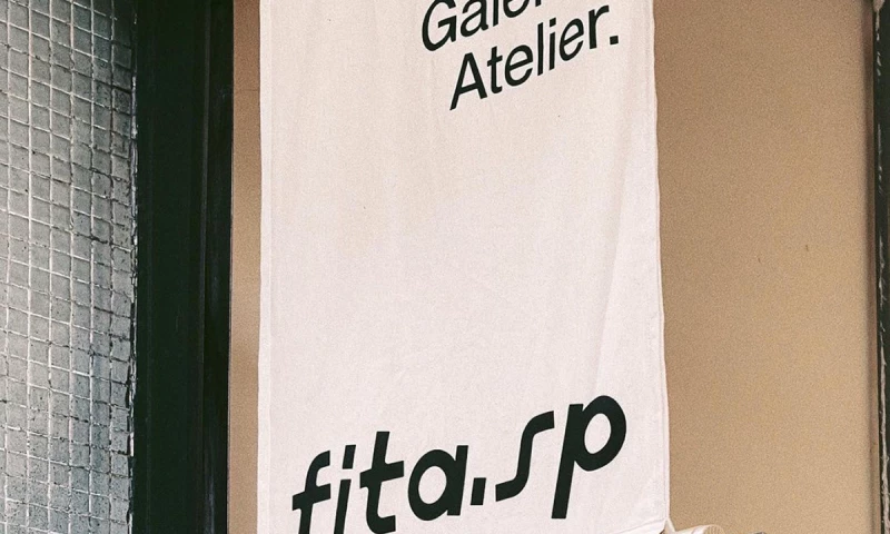 Multi-Operation Cafe place