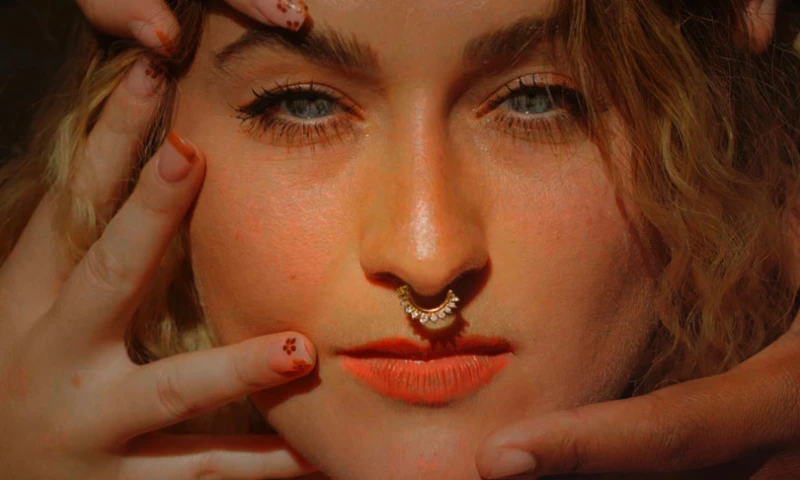 YAMUVE video - SAMANTHA LEAH | DANCE ALL NIGHT (OFFICIAL MUSIC VIDEO)