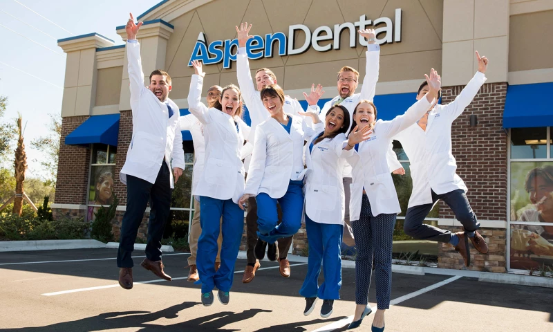 ASPEN DENTAL | A PERFORMANCE TO SMILE ABOUT