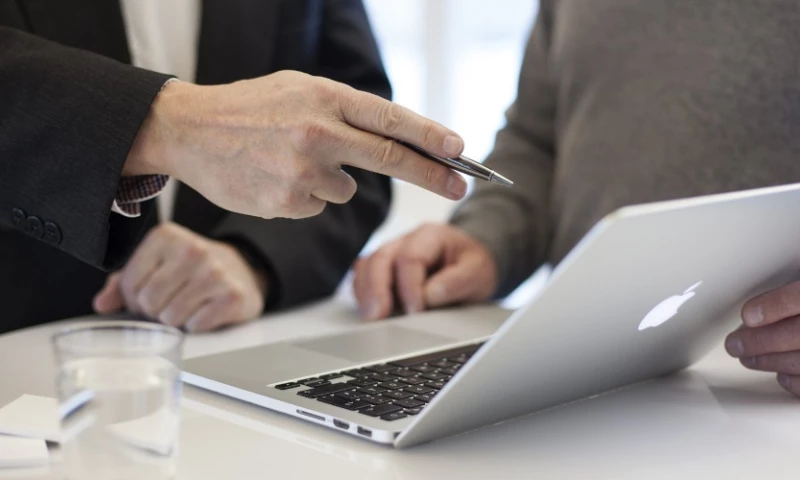 Metadata Management and Lineage using Global IDs