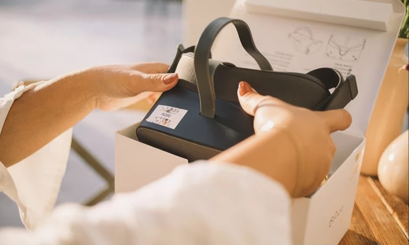 Visual UniVRs - VR app for Wedding Agency