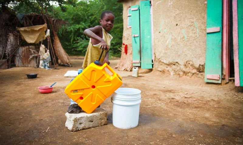 E3 Design - Lifesaver: Jerry Can