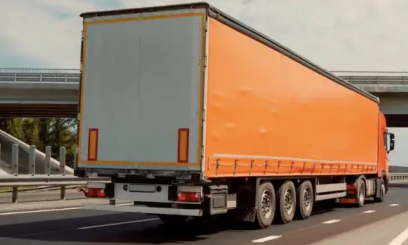 Lollypop Design Studio - Trukkin