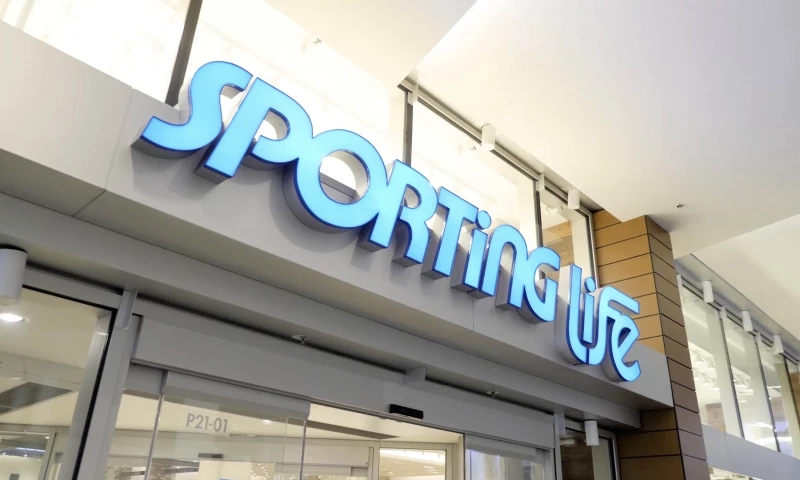 six degrees - Sporting Life Virtual Store Tour Video