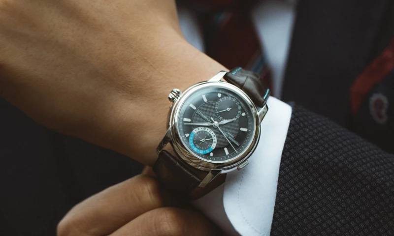 New content strategy→Increase of 100% Organic Like