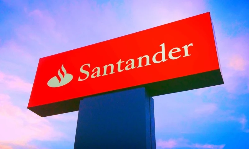 ARKANA - Smart Deeplinking with personalized links for Santander