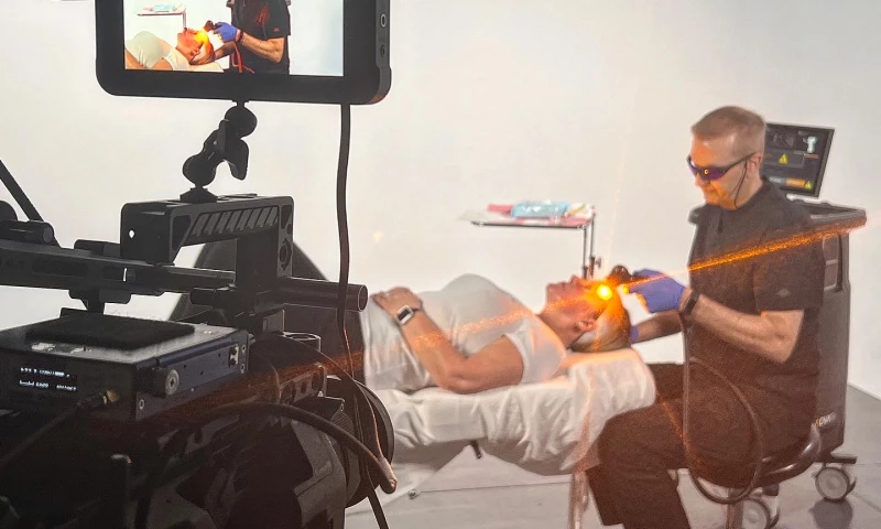 D-MAK Productions - Advalight