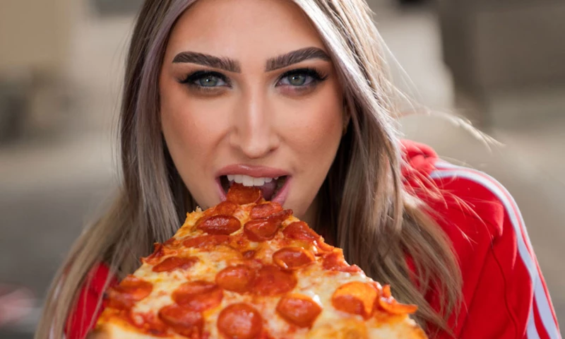 Lead Wolf - MR. MOTO PIZZA