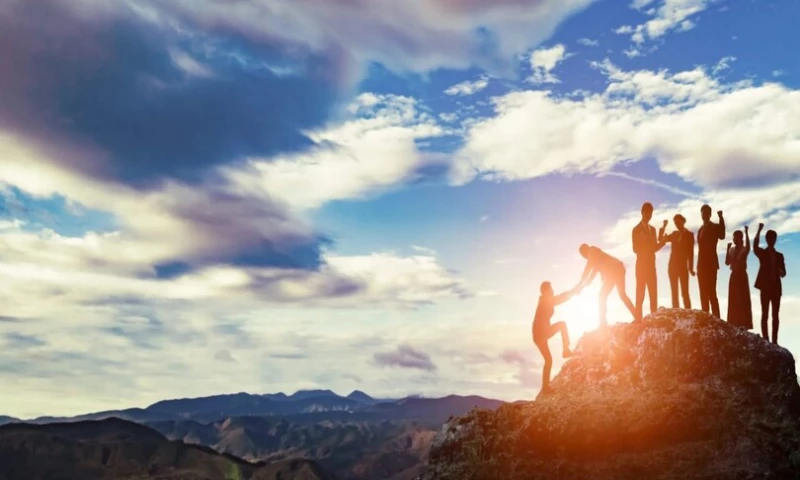 TradeMarketing Research - Salesforce - End-To-End Generation