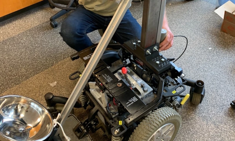 IdeasAssistant - Basket Ball Thrower for Disable People