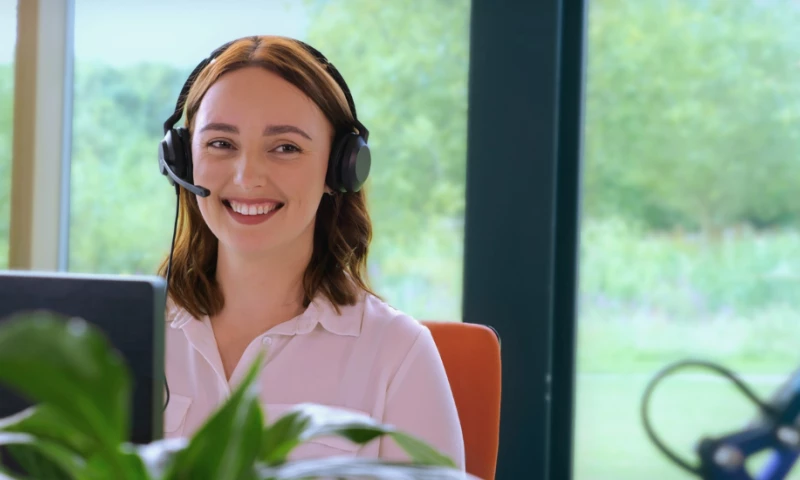 Personalized Live Answering