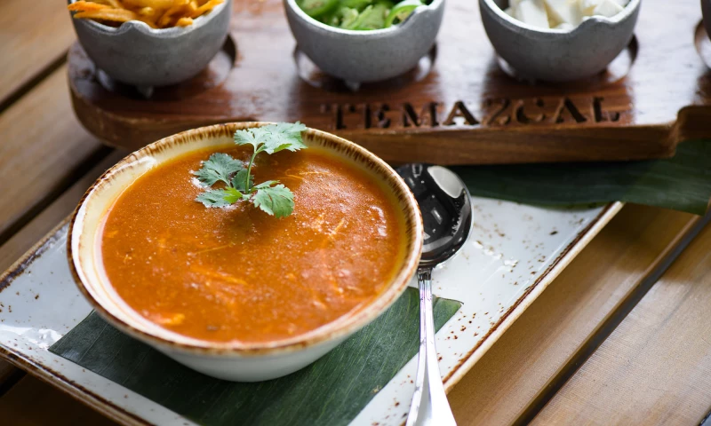 REBEL RESTAUARANTS | DRIVING TRAFFIC THROUGH THE SNOW.