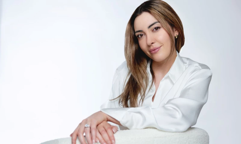 Solo Headshot Session