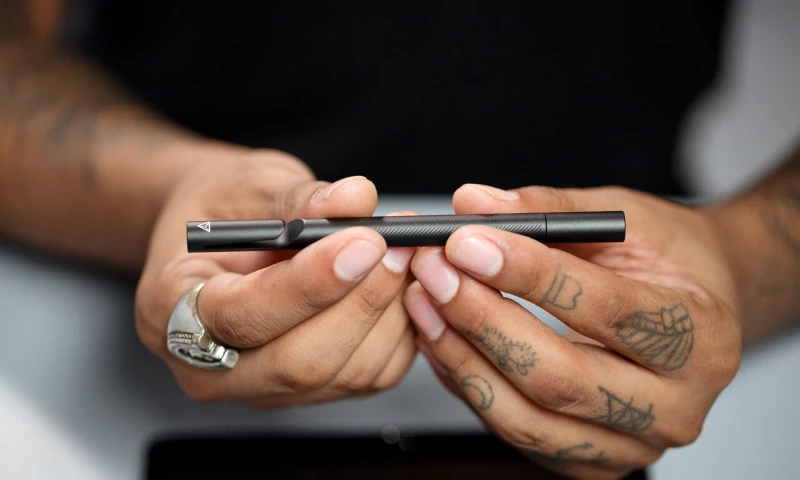 Made Studio - Adonit Pro 3