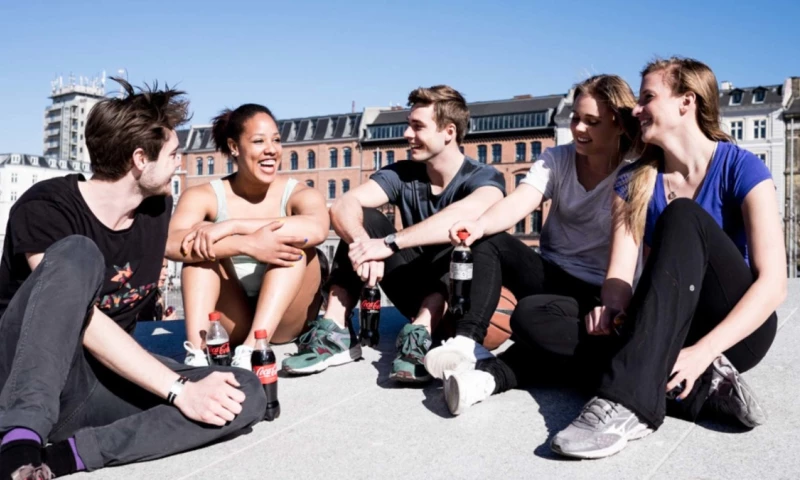 InBold - Coca-Cola #HappyMoves