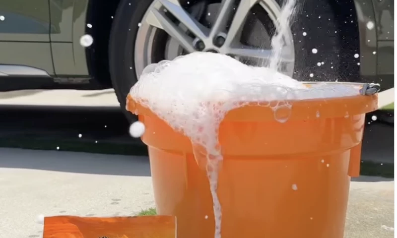 Lure Digital - Armor All's Social Media