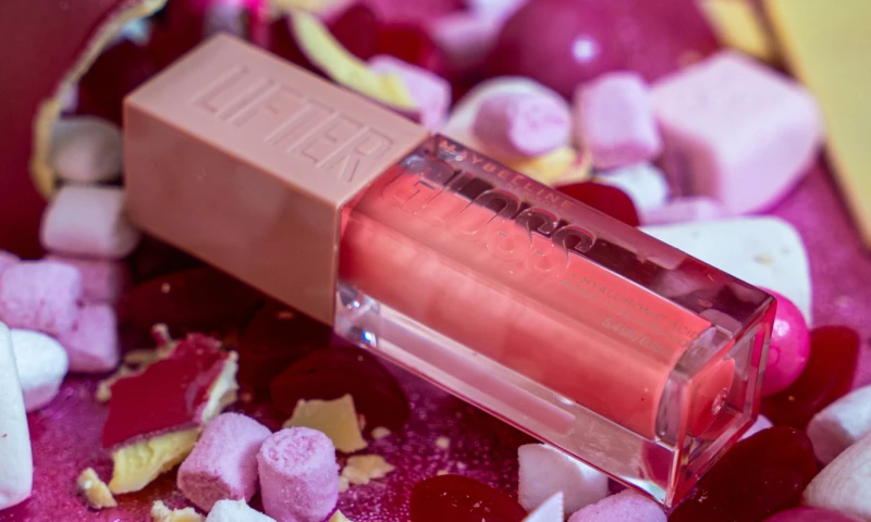 InBold - Loreal Maybelline