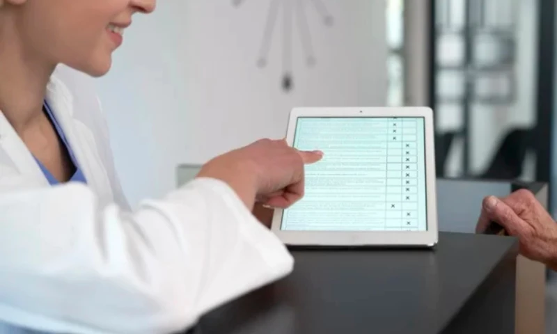 Patient care process optimization with AI