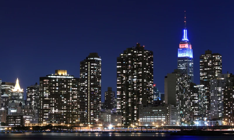 In-building Radio Communications System with Cloud Service