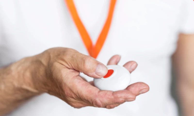 RedSOS AI-Driven Personal Safety & Smart Monitor