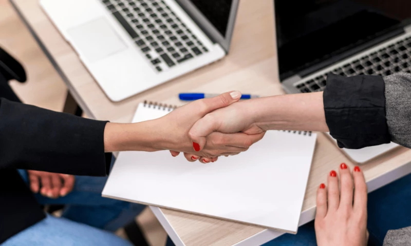 Lost in contractual deadlines? The Contract Manager tool keeps you on track