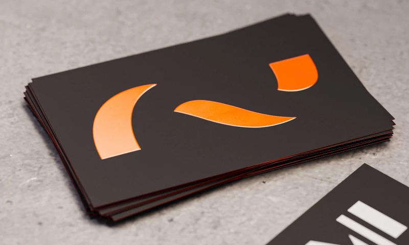 MadLow Business Cards