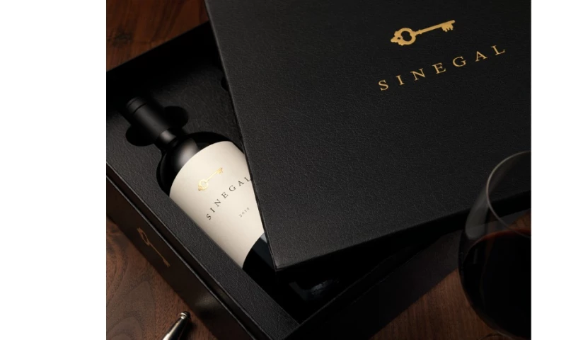 CF NAPA Brand Design - Sinegal Estate Gift Box