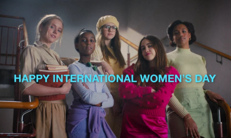 R& Das Rund GmbH - R& - The Alliance: #sheroes (IWD 2021)