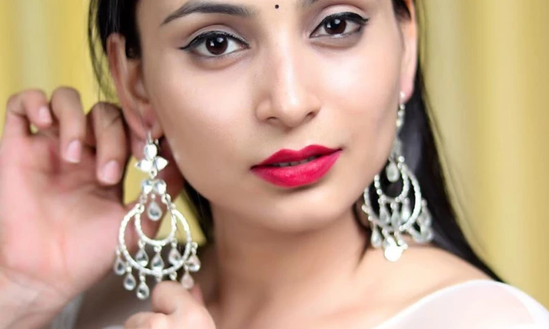 Confluencr - #GirlsOfPinaaz