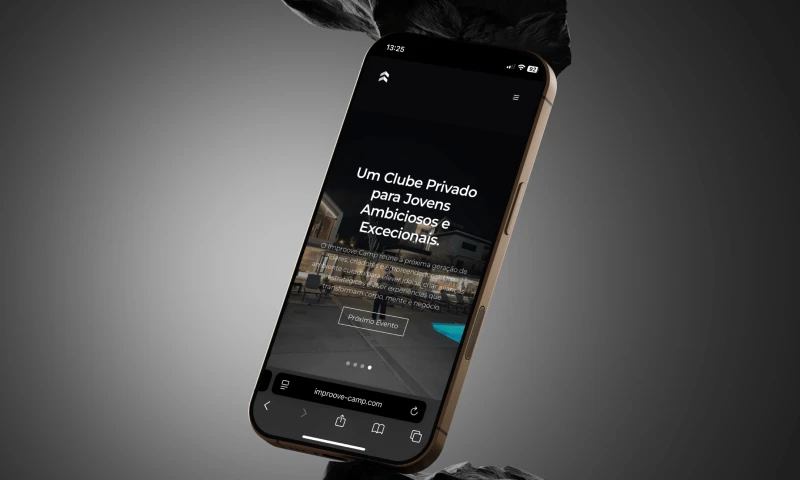 Hazel - Landing Page for Private Community