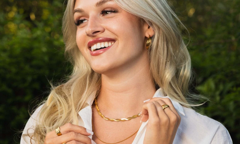 Twinematics - Photo Shooting for Neria Jewellery