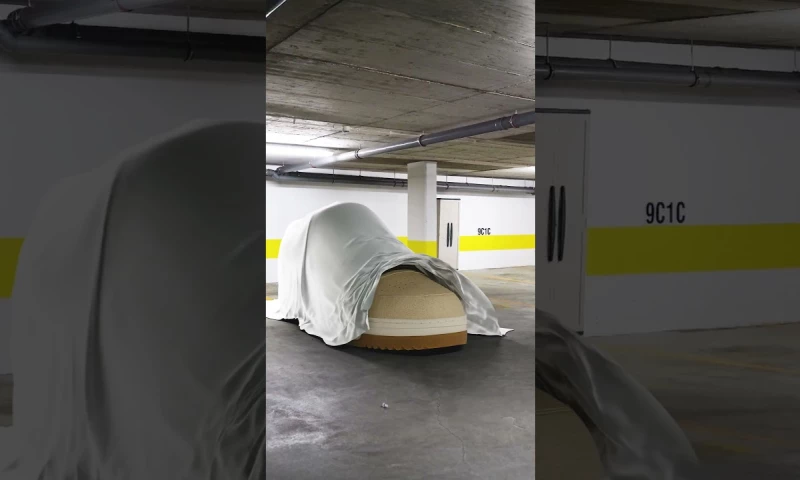 3D CGI Shoe Reveal | Furor