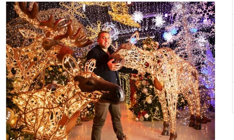 PR for American Christmas