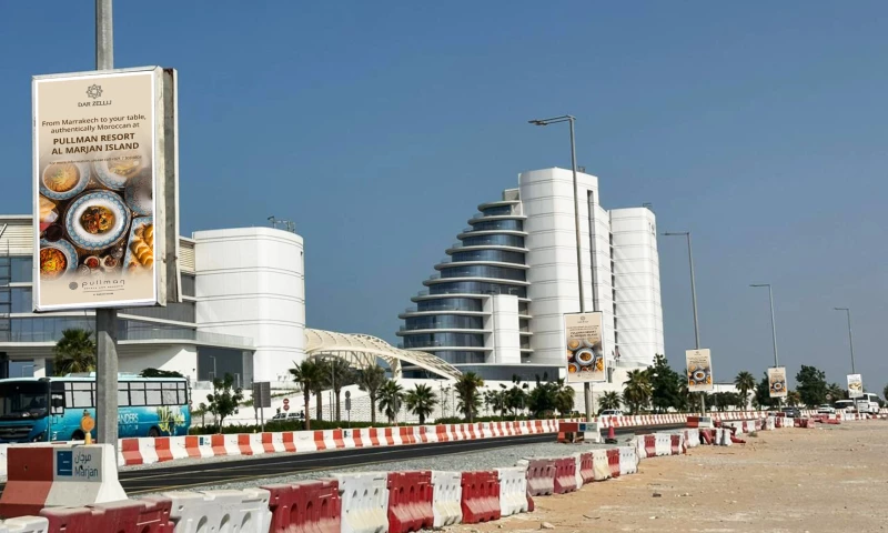 Lamppost Advertising