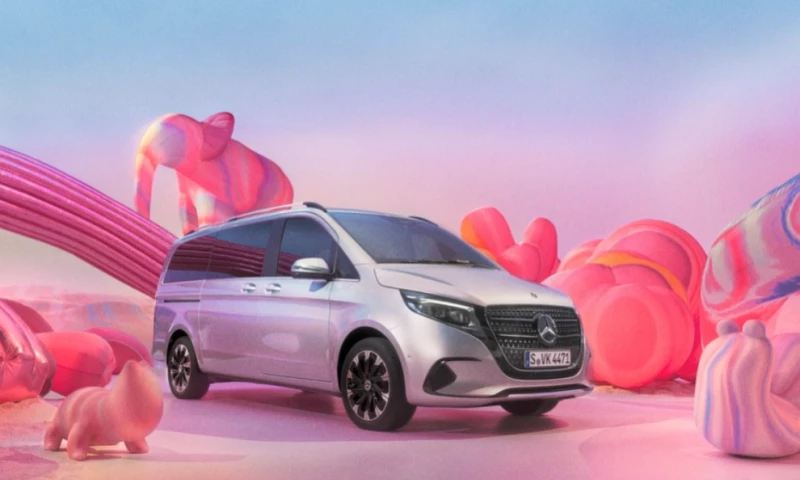 Zhang & Knight - Mercedes V-Class - Everyday Circus