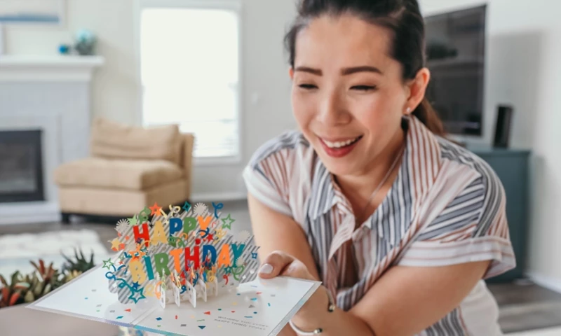 Hallmark #SignaturePaperWonder