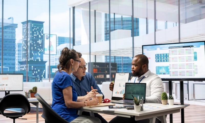 Krazimo - Point93: A Clear Benchmark for Financial Advisors